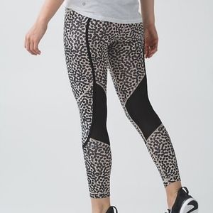 PRICE DROP 💖💫 Lululemon Pace Rival Crop Sz 4